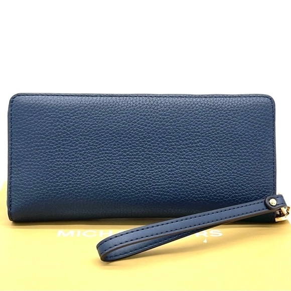 Michael Kors Large Continental Wallet Wristlet Navy Blue (NWT) - Picture 4 of 7